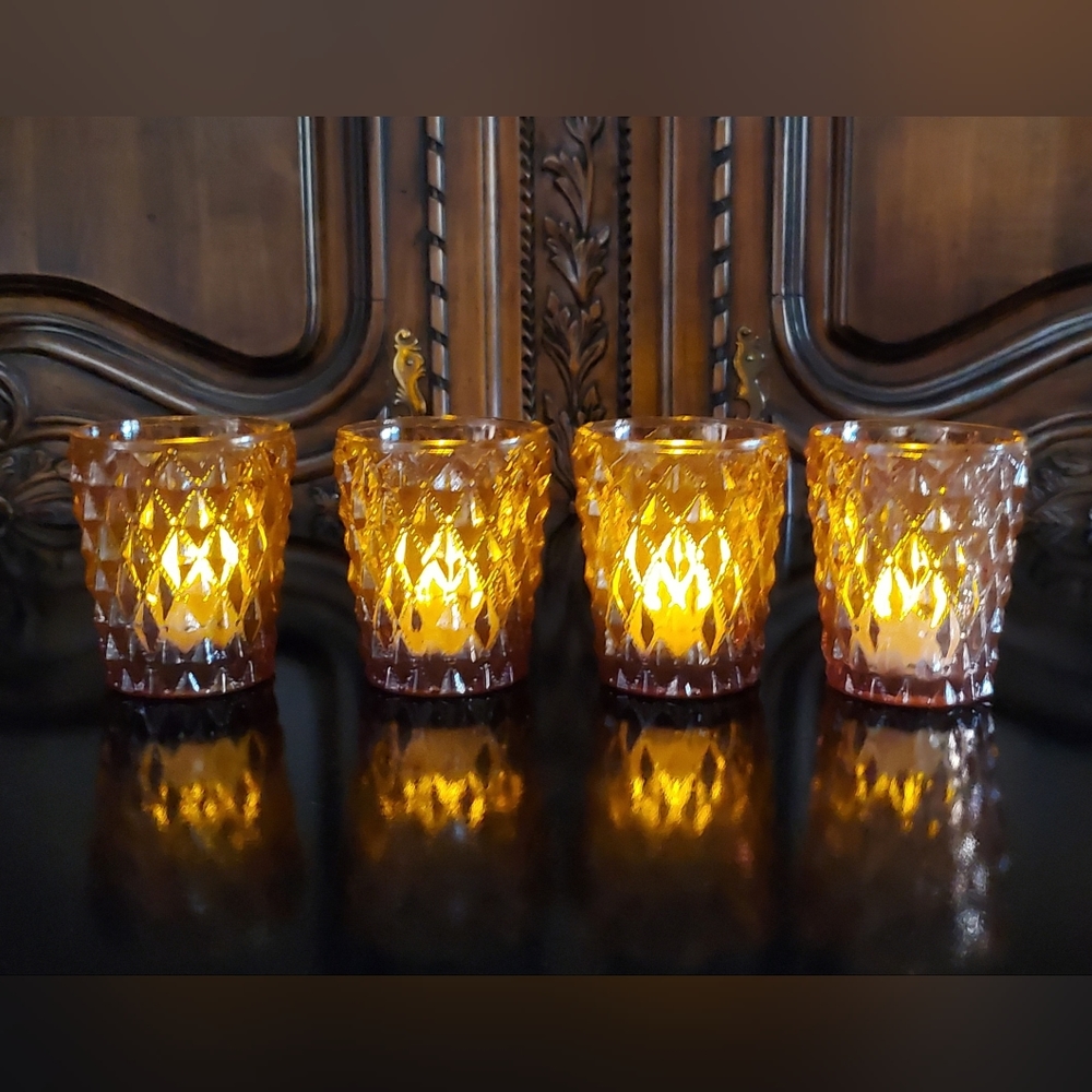 (ONLY SOLD IN BUNDLE OF 2 ITEMS)🕯(4) Pink Amber Large Votive Candle Holders🕯